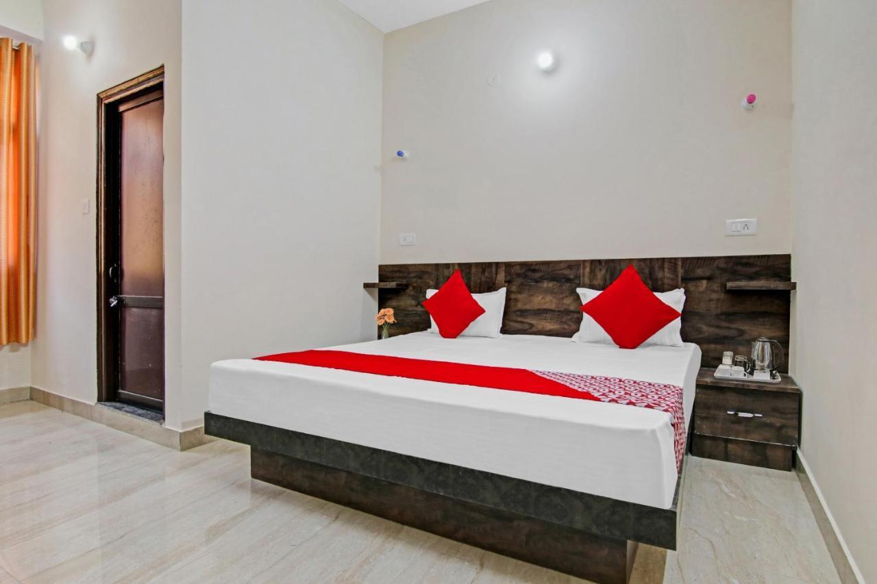 Flagship Aastha Homestay Shogi Екстер'єр фото